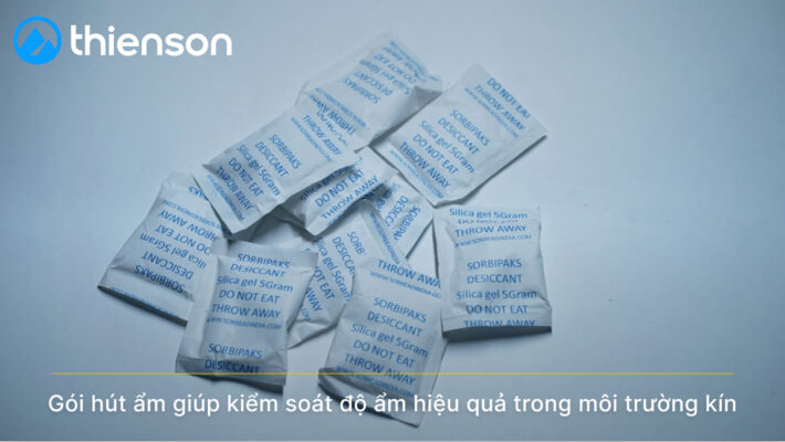 goi hut am giup kiem soat do am moi truong kin